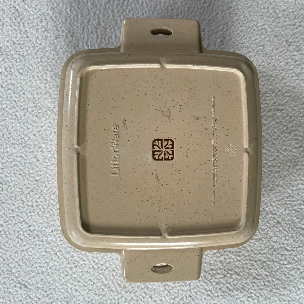 VTG Littonware 1.5 Qt Square Casserole Dish 39272, Lid 39271 Microwave Oven Safe